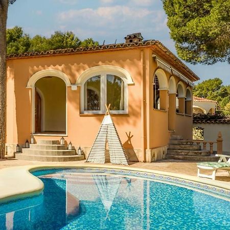 Villa De Дения Екстериор снимка