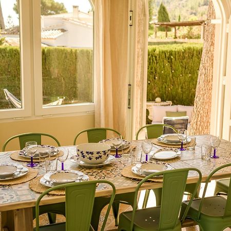 Villa De Дения Екстериор снимка