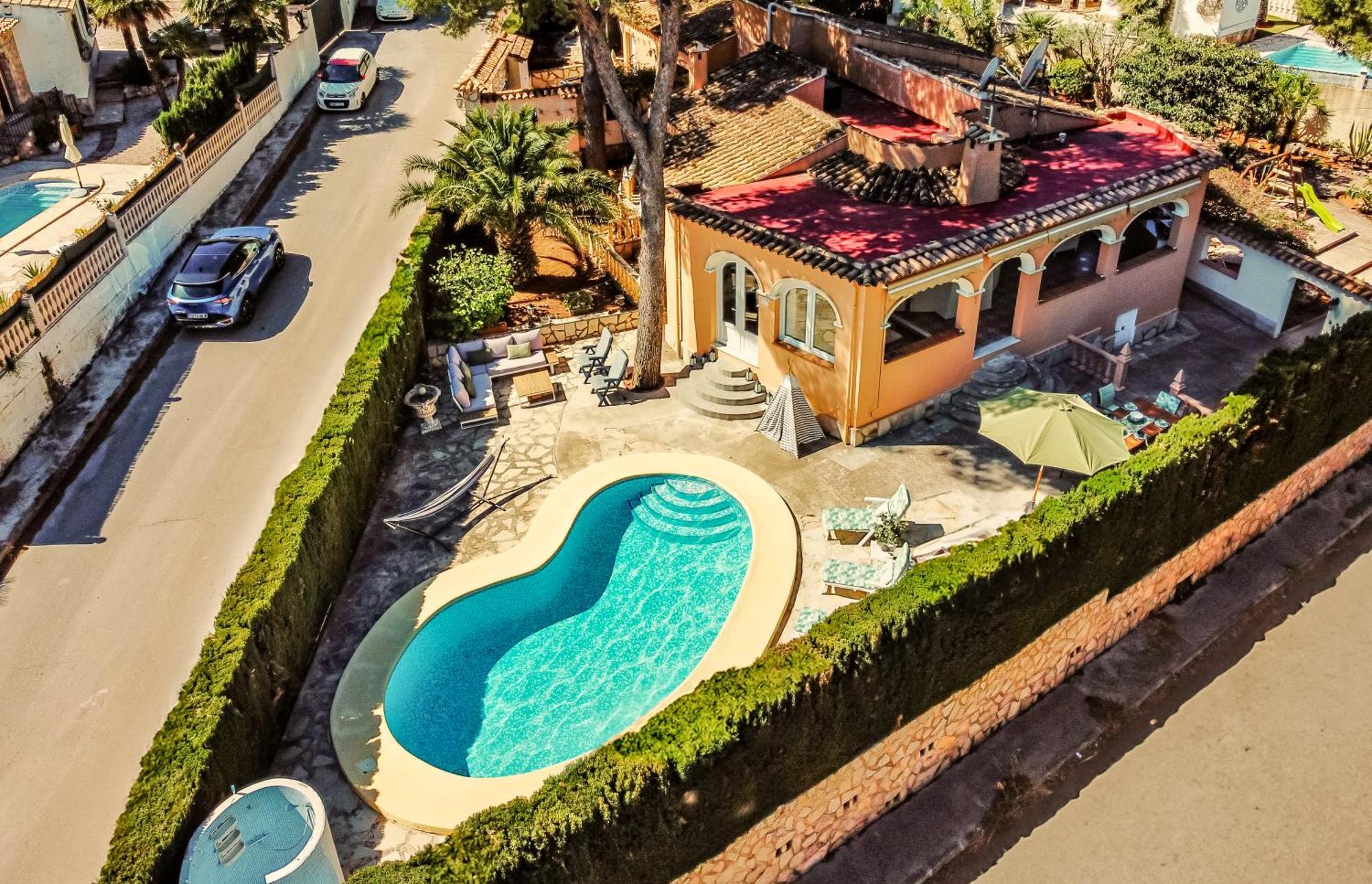 Villa De Дения Екстериор снимка
