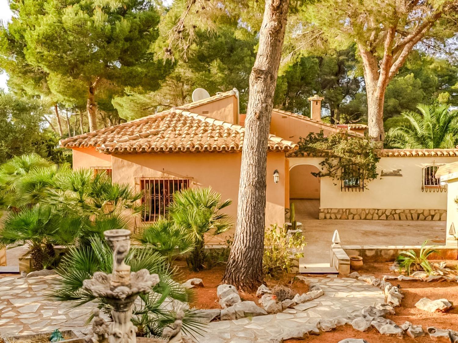 Villa De Дения Екстериор снимка